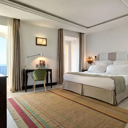 Punta Tragara מלון 5*