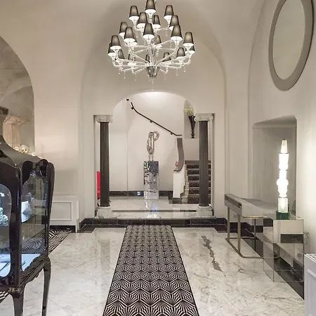 Punta Tragara מלון 5*