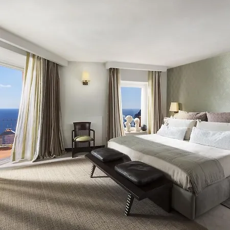 מלון Punta Tragara