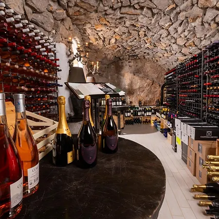 Punta Tragara מלון 5*