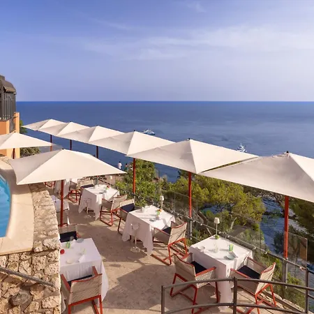Punta Tragara 5*
