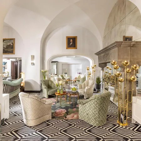 Punta Tragara מלון 5*