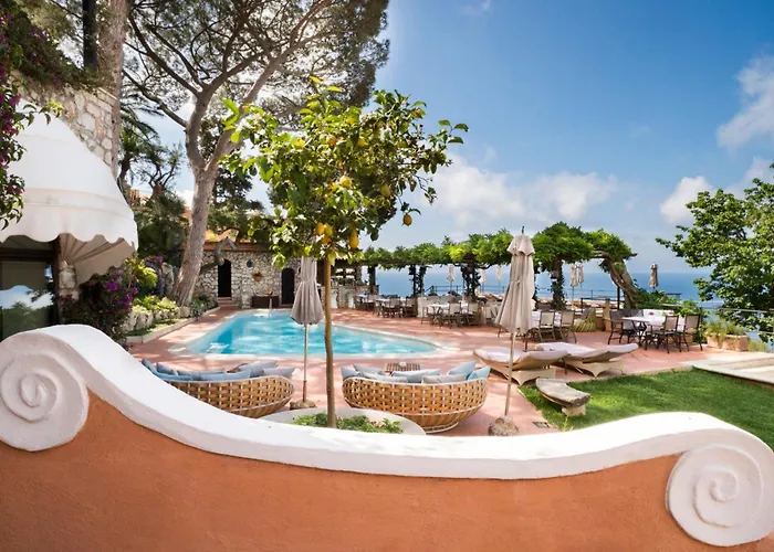 朋塔特拉嘉拉酒店 卡普里