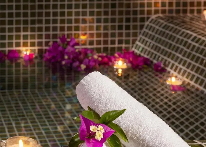 朋塔特拉嘉拉酒店 酒店