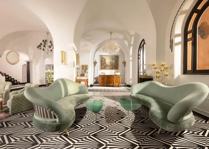 فندق بونتا تراغارا كابري