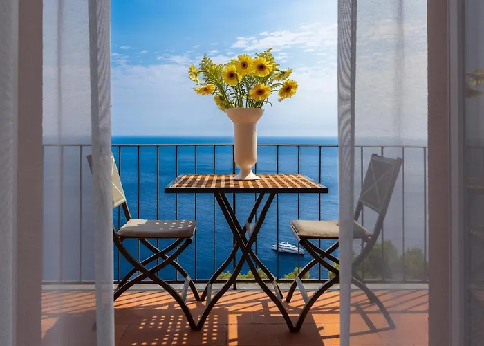 Hotel Punta Tragara 5*