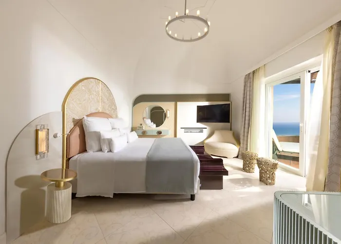 فندق بونتا تراغارا 5*