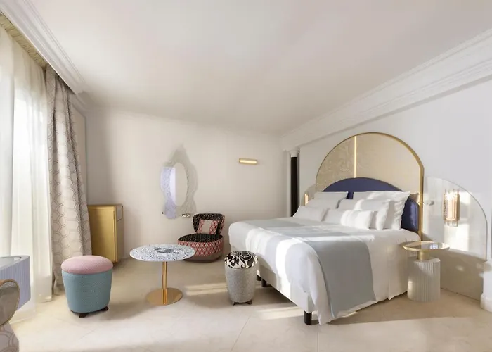 فندق بونتا تراغارا 5*